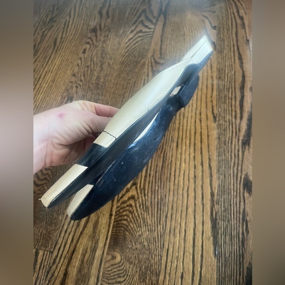 MIU MIU women’s point toe loafers/ flats Sz. 38 (7.5-8) beige - Picture 3 of 5